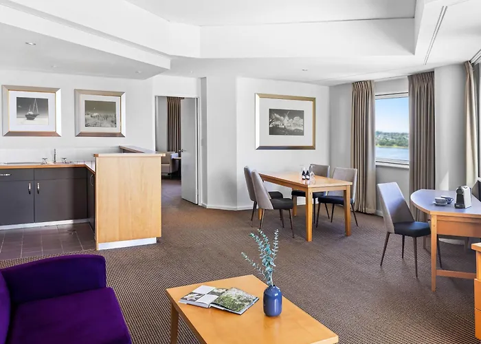 Novotel Perth Langley